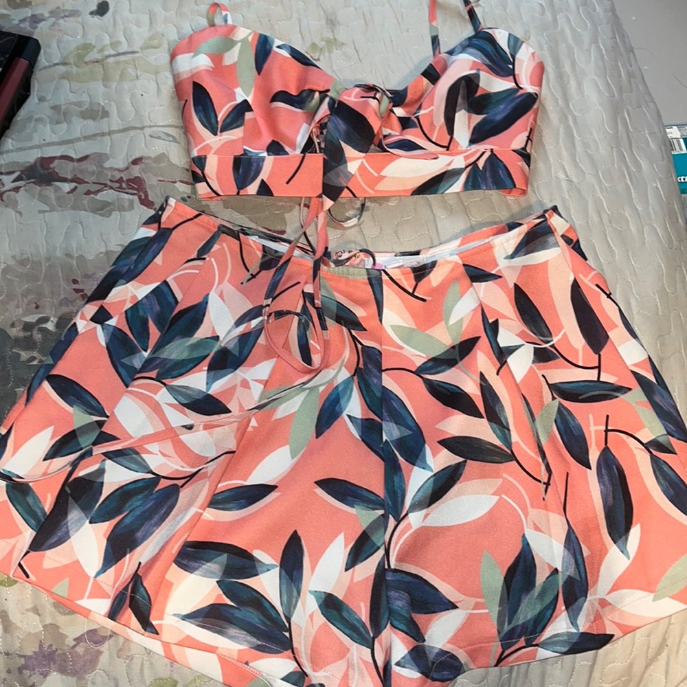 Size L L’atiste Short/Tank Set